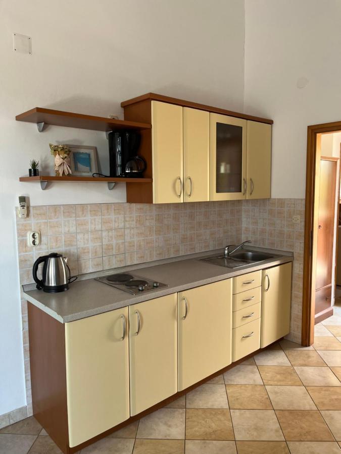 Apartments Poljski Put V โนวาลยา ภายนอก รูปภาพ