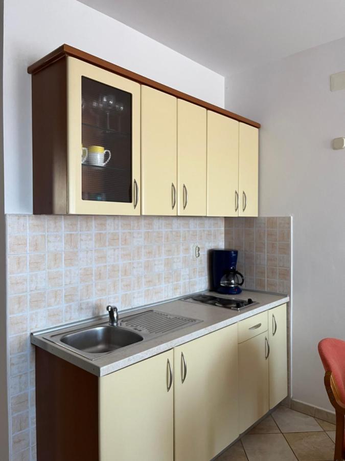 Apartments Poljski Put V โนวาลยา ภายนอก รูปภาพ