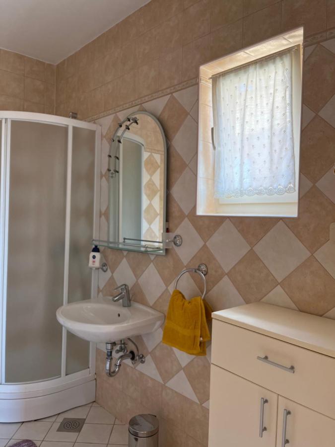 Apartments Poljski Put V โนวาลยา ภายนอก รูปภาพ