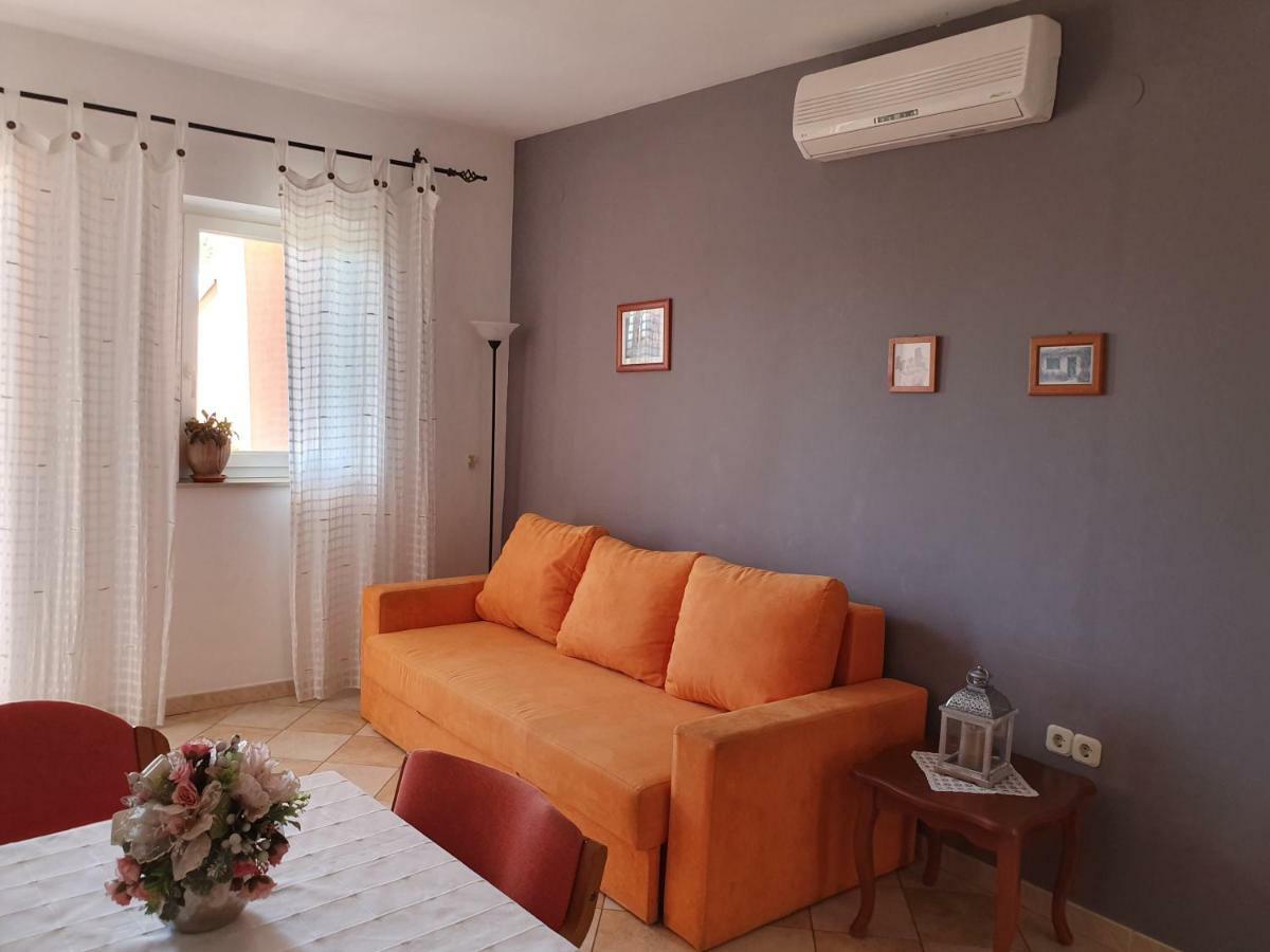 Apartments Poljski Put V โนวาลยา ภายนอก รูปภาพ